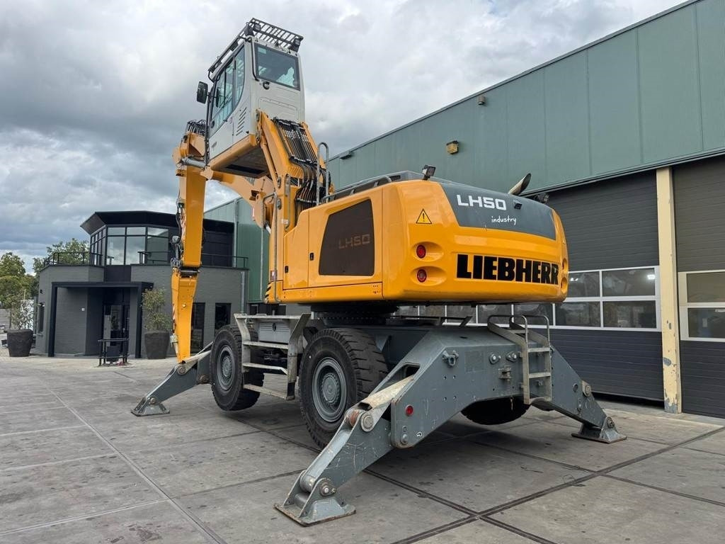 Liebherr LH 50 M - 垃圾/ 工业叉装车:图3 Liebherr LH 50 M - 垃圾/ 工业叉装车:图3