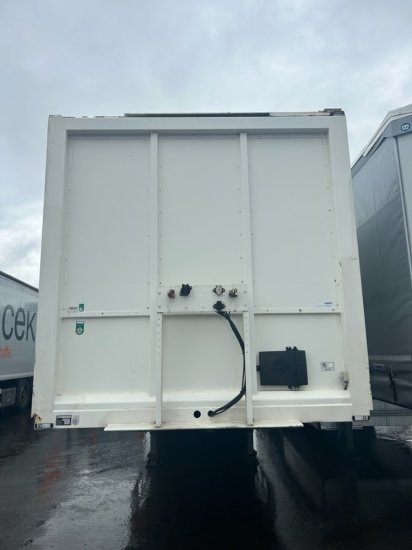 Ackermann PS-F 24/13, Getränkeauflieger - 饮料运输半拖车:图2 Ackermann PS-F 24/13, Getränkeauflieger - 饮料运输半拖车:图2