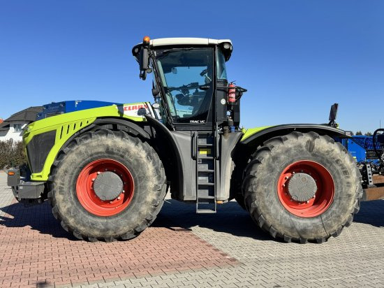 CLAAS 783 SSF 40 XERION Ohne Hacker - 拖拉机:图1 CLAAS 783 SSF 40 XERION Ohne Hacker - 拖拉机:图1