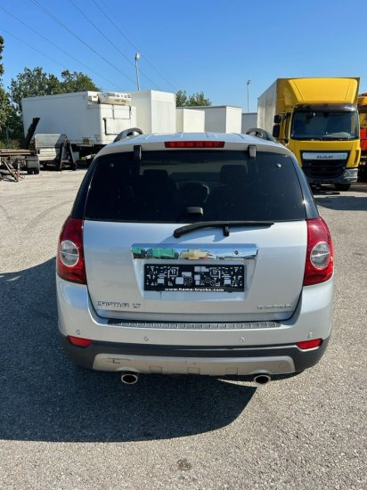 Chevrolet Captiva 3,2 V6 - 越野车:图5 Chevrolet Captiva 3,2 V6 - 越野车:图5
