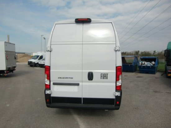 Fiat Ducato MAXI L4H3 140Ps, Klima, Rückfahrkamera, Österreichpreis inkl. NOVA - 无侧窗厢式货车:图5 Fiat Ducato MAXI L4H3 140Ps, Klima, Rückfahrkamera, Österreichpreis inkl. NOVA - 无侧窗厢式货车:图5