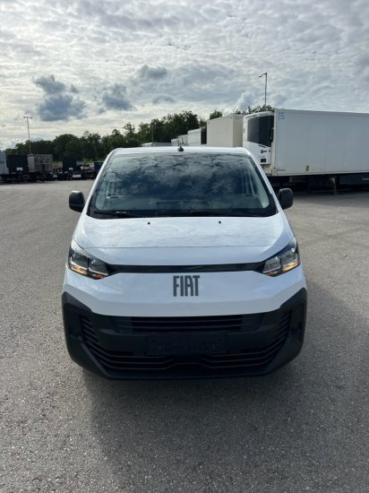 Fiat Scudo M BlueDHi 120 6-Gang - 无侧窗厢式货车:图2 Fiat Scudo M BlueDHi 120 6-Gang - 无侧窗厢式货车:图2