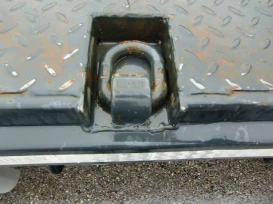 栏板式/ 平板半拖车 Gsodam 3-Achs Plateau, Liftachse, Rungenstöcke:图8 栏板式/ 平板半拖车 Gsodam 3-Achs Plateau, Liftachse, Rungenstöcke:图8