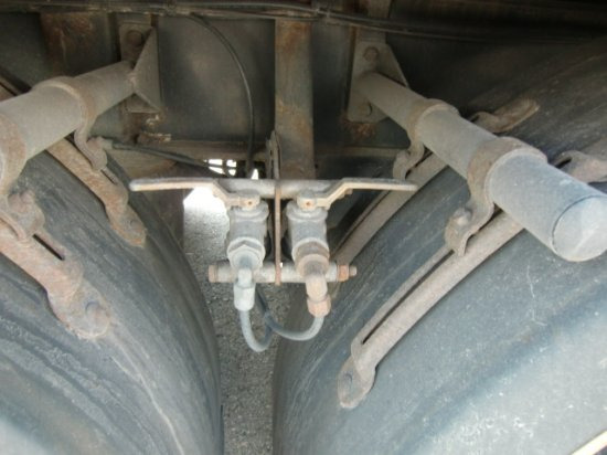 栏板式/ 平板半拖车 Hangler Plateau-Auflieger, Ausziehbar:图12 栏板式/ 平板半拖车 Hangler Plateau-Auflieger, Ausziehbar:图12