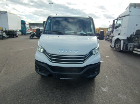 Iveco Daily 40 - 180 Fahrgestell, E6 Automatik mehrere Einheiten verfügbar - 驾驶室底盘卡车:图2 Iveco Daily 40 - 180 Fahrgestell, E6 Automatik mehrere Einheiten verfügbar - 驾驶室底盘卡车:图2