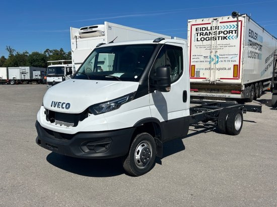 Iveco Daily 40 - 180 Fahrgestell, E6 Ohne Motor/Ohne Getriebe - 驾驶室底盘卡车:图1 Iveco Daily 40 - 180 Fahrgestell, E6 Ohne Motor/Ohne Getriebe - 驾驶室底盘卡车:图1