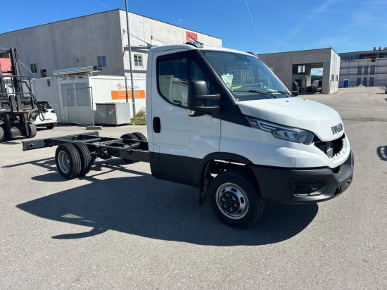 Iveco Daily 40 - 180 Fahrgestell, E6 Ohne Motor/Ohne Getriebe - 驾驶室底盘卡车:图3 Iveco Daily 40 - 180 Fahrgestell, E6 Ohne Motor/Ohne Getriebe - 驾驶室底盘卡车:图3