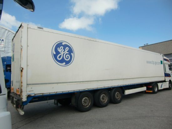 Krone 3-achs Kofferauflieger SDK 27 Zurrschienen - 封闭厢式半拖车:图4 Krone 3-achs Kofferauflieger SDK 27 Zurrschienen - 封闭厢式半拖车:图4