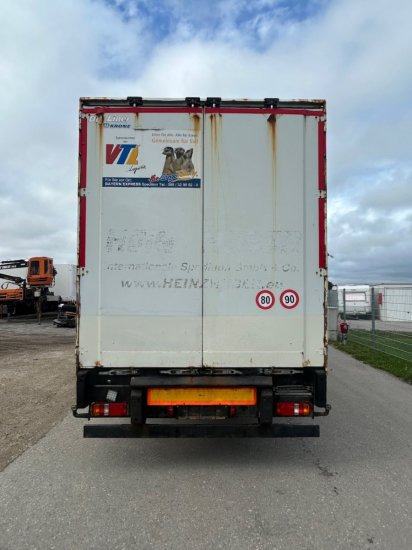 Krone SD-K Kofferauflieger, Liftachse, SAF - 封闭厢式半拖车:图4 Krone SD-K Kofferauflieger, Liftachse, SAF - 封闭厢式半拖车:图4