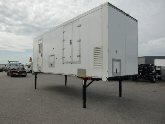 Krone Wechselpritsche 7,30 Meter Koffer Spezialaufbau, mobiler Messestand - 建筑集装箱:图5 Krone Wechselpritsche 7,30 Meter Koffer Spezialaufbau, mobiler Messestand - 建筑集装箱:图5