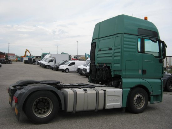 MAN TGX 18.500 XXL Intarder EURO 6 Motorschaden - 牵引车:图3 MAN TGX 18.500 XXL Intarder EURO 6 Motorschaden - 牵引车:图3