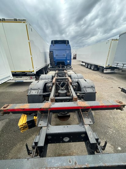 MAN TGX 26.440 XLX 6x2 Liftachse, Euro 6, Motorschaden, engine damage! - 集装箱运输车/ 可拆卸车身的卡车:图3 MAN TGX 26.440 XLX 6x2 Liftachse, Euro 6, Motorschaden, engine damage! - 集装箱运输车/ 可拆卸车身的卡车:图3