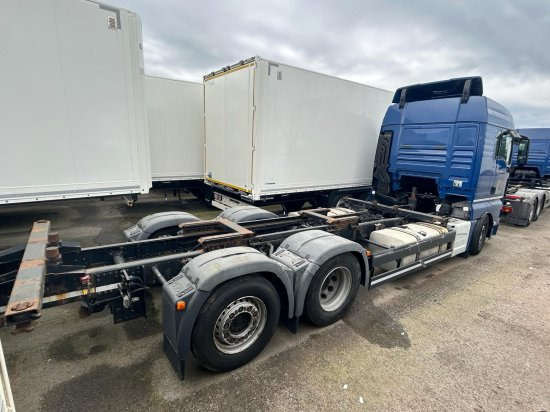 MAN TGX 26.440 XLX 6x2 Liftachse, Euro 6, Motorschaden - 集装箱运输车/ 可拆卸车身的卡车:图2 MAN TGX 26.440 XLX 6x2 Liftachse, Euro 6, Motorschaden - 集装箱运输车/ 可拆卸车身的卡车:图2