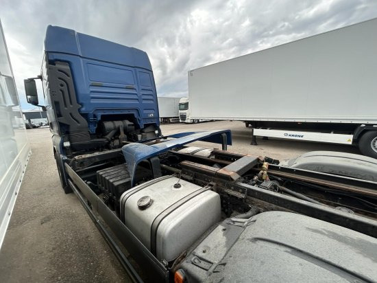 MAN TGX 26.440 XLX 6x2 Liftachse, Euro 6, Retarder, Motorschaden engine damage! - 集装箱运输车/ 可拆卸车身的卡车:图5 MAN TGX 26.440 XLX 6x2 Liftachse, Euro 6, Retarder, Motorschaden engine damage! - 集装箱运输车/ 可拆卸车身的卡车:图5