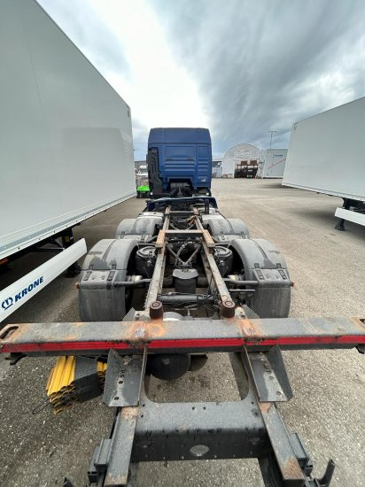 MAN TGX 26.440 XLX 6x2 Liftachse, Euro 6, Retarder, Motorschaden - 集装箱运输车/ 可拆卸车身的卡车:图4 MAN TGX 26.440 XLX 6x2 Liftachse, Euro 6, Retarder, Motorschaden - 集装箱运输车/ 可拆卸车身的卡车:图4