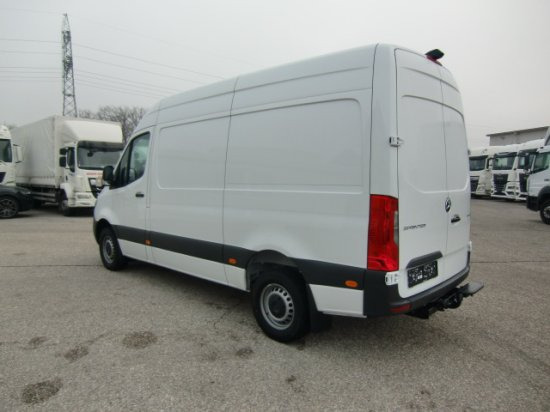 Mercedes-Benz Sprinter 319 CDI Standard, el.Schiebetür ,Exportpreis ohne Nova - 无侧窗厢式货车:图4 Mercedes-Benz Sprinter 319 CDI Standard, el.Schiebetür ,Exportpreis ohne Nova - 无侧窗厢式货车:图4