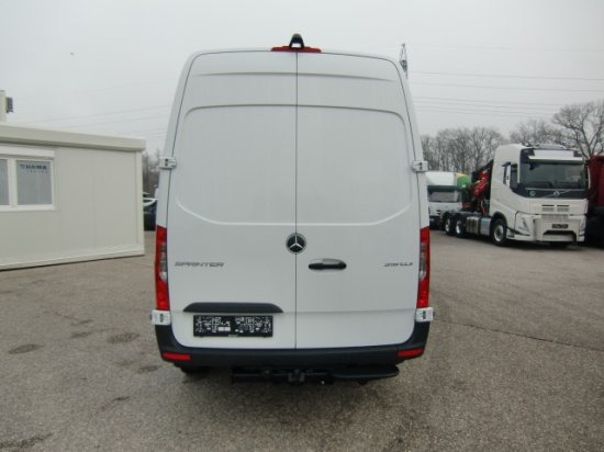 Mercedes-Benz Sprinter 319 CDI Standard, el.Schiebetür - 无侧窗厢式货车:图5 Mercedes-Benz Sprinter 319 CDI Standard, el.Schiebetür - 无侧窗厢式货车:图5