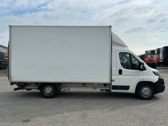 Peugeot Boxer, Koffer mit Hebebühne/LBW - 厢式货车:图4 Peugeot Boxer, Koffer mit Hebebühne/LBW - 厢式货车:图4