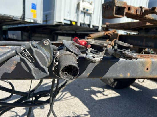 Renders Standard-Lafette BDF, BPW-Achsen - 集装箱运输车/ 可拆卸车身的拖车:图5 Renders Standard-Lafette BDF, BPW-Achsen - 集装箱运输车/ 可拆卸车身的拖车:图5