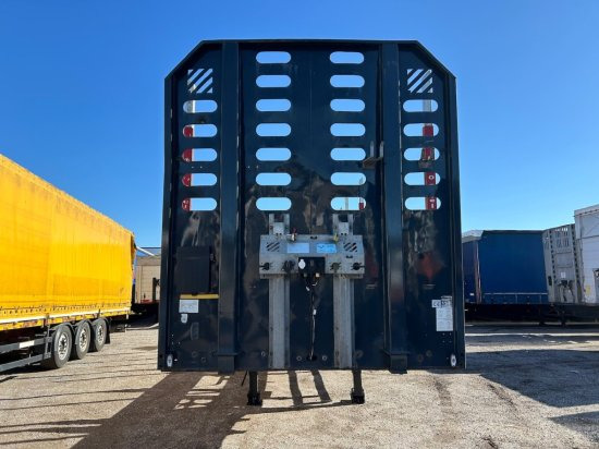 Schwarzmüller Holzauflieger, 8 Rungenpaare, SAF-Achsen, Liftachse - 木材运输半挂车:图2 Schwarzmüller Holzauflieger, 8 Rungenpaare, SAF-Achsen, Liftachse - 木材运输半挂车:图2