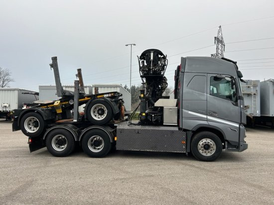 Volvo FH 16 650 6x4 Langholzzug + Doll M2K-9L Nachläufer mit Palfinger Epsilon S260C96, I-Shift, Retarder, - 木材运输车, 起重车:图4 Volvo FH 16 650 6x4 Langholzzug + Doll M2K-9L Nachläufer mit Palfinger Epsilon S260C96, I-Shift, Retarder, - 木材运输车, 起重车:图4