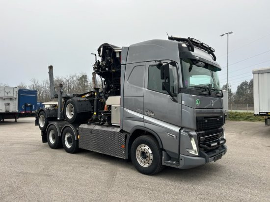 Volvo FH 16 650 6x4 Langholzzug + Doll M2K-9L Nachläufer mit Palfinger Epsilon S260C96, I-Shift, Retarder, - 木材运输车, 起重车:图3 Volvo FH 16 650 6x4 Langholzzug + Doll M2K-9L Nachläufer mit Palfinger Epsilon S260C96, I-Shift, Retarder, - 木材运输车, 起重车:图3