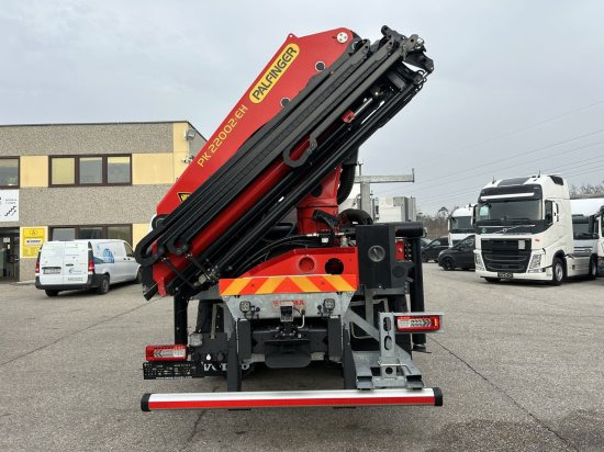 Volvo FH 500 6X2 Euro6, Retarder, Pritsche, Palfinger PK22002-EH - 栏板式/ 平板卡车, 起重车:图5 Volvo FH 500 6X2 Euro6, Retarder, Pritsche, Palfinger PK22002-EH - 栏板式/ 平板卡车, 起重车:图5