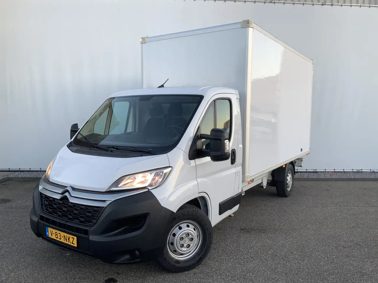 Citroen Jumper 2.2 BlueHDi 165 L3 3.5t Meubel bak & Deuren Airco - 厢式货车:图1 Citroen Jumper 2.2 BlueHDi 165 L3 3.5t Meubel bak & Deuren Airco - 厢式货车:图1