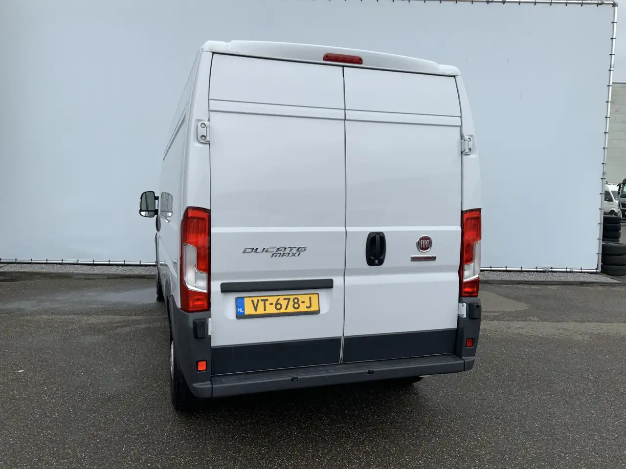 Fiat Ducato 35H 2.3 MultiJet L3H2 Maxi Airco Cruise Navi 3 Zit - 无侧窗厢式货车:图3 Fiat Ducato 35H 2.3 MultiJet L3H2 Maxi Airco Cruise Navi 3 Zit - 无侧窗厢式货车:图3