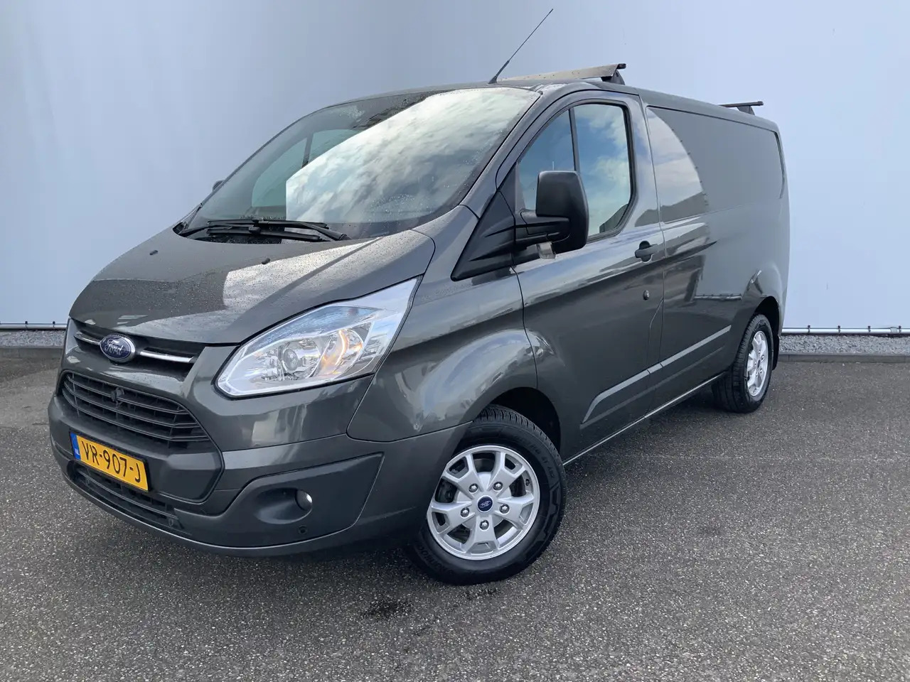 Ford Transit Custom 270 2.2 TDCI L1H1 Trend Airco Camera Cruise Dakdra - 无侧窗厢式货车:图1 Ford Transit Custom 270 2.2 TDCI L1H1 Trend Airco Camera Cruise Dakdra - 无侧窗厢式货车:图1