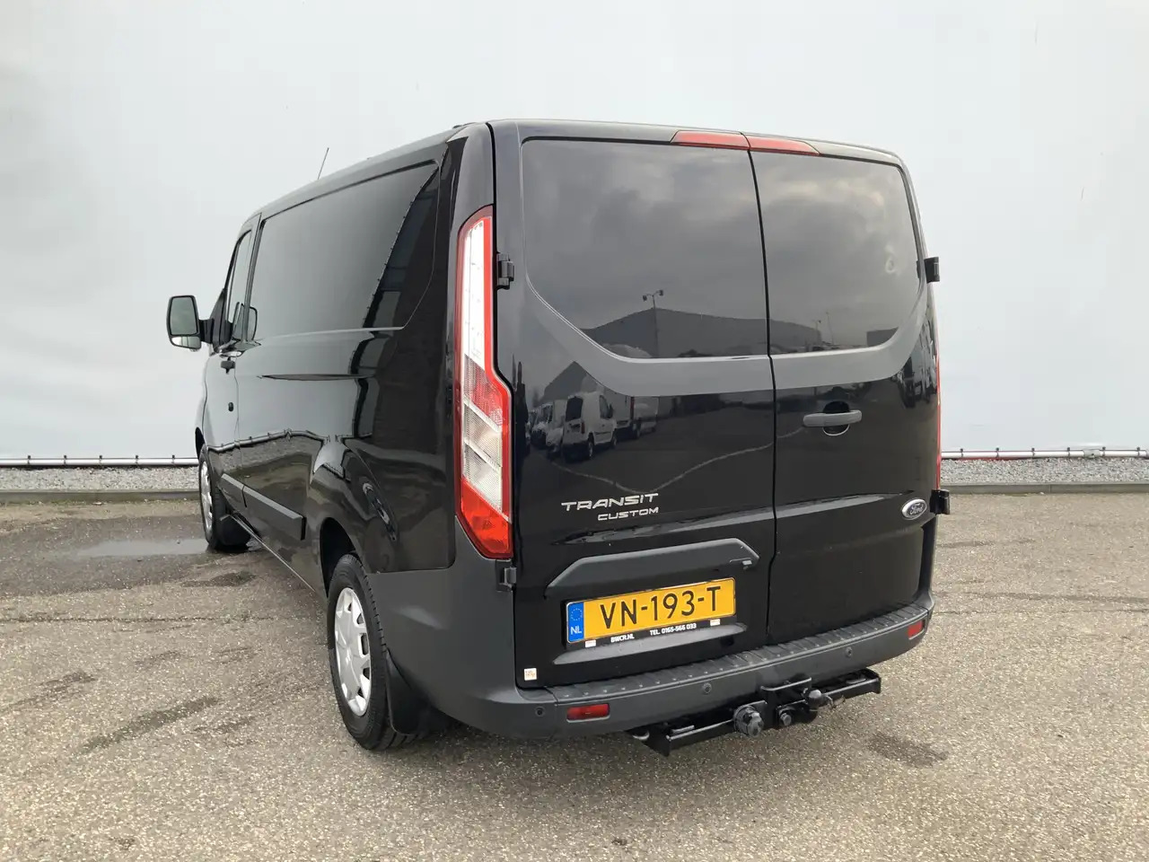 Ford Transit Custom 270 2.2 TDCI L1H1 Trend Airco Cruise 3 Zits Camera - 无侧窗厢式货车:图2 Ford Transit Custom 270 2.2 TDCI L1H1 Trend Airco Cruise 3 Zits Camera - 无侧窗厢式货车:图2