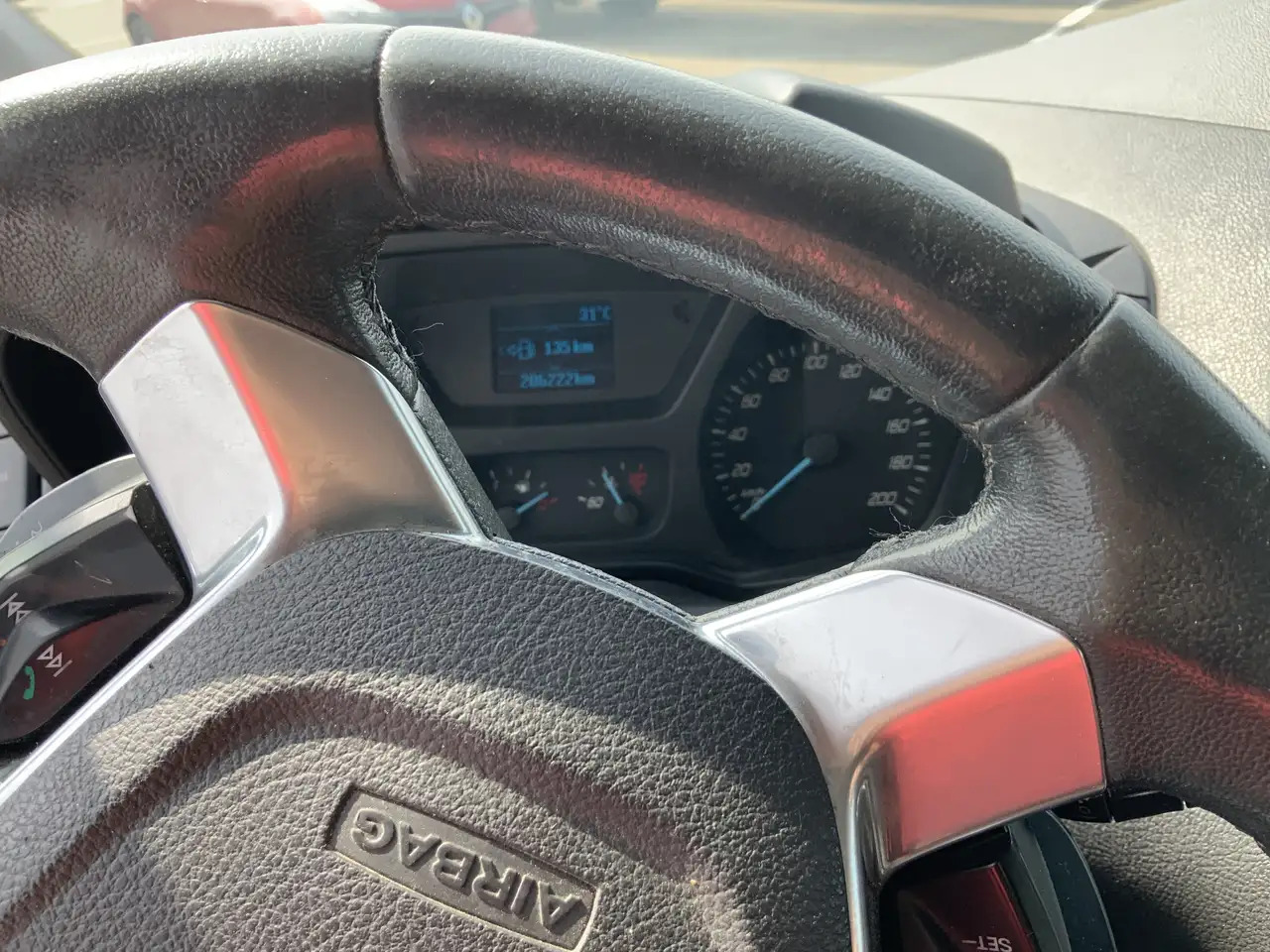 Ford Transit Custom 290 2.2 TDCI L1H2 Trend Airco Cruise 3 Zits Trekha - 紧凑型面包车:图5 Ford Transit Custom 290 2.2 TDCI L1H2 Trend Airco Cruise 3 Zits Trekha - 紧凑型面包车:图5