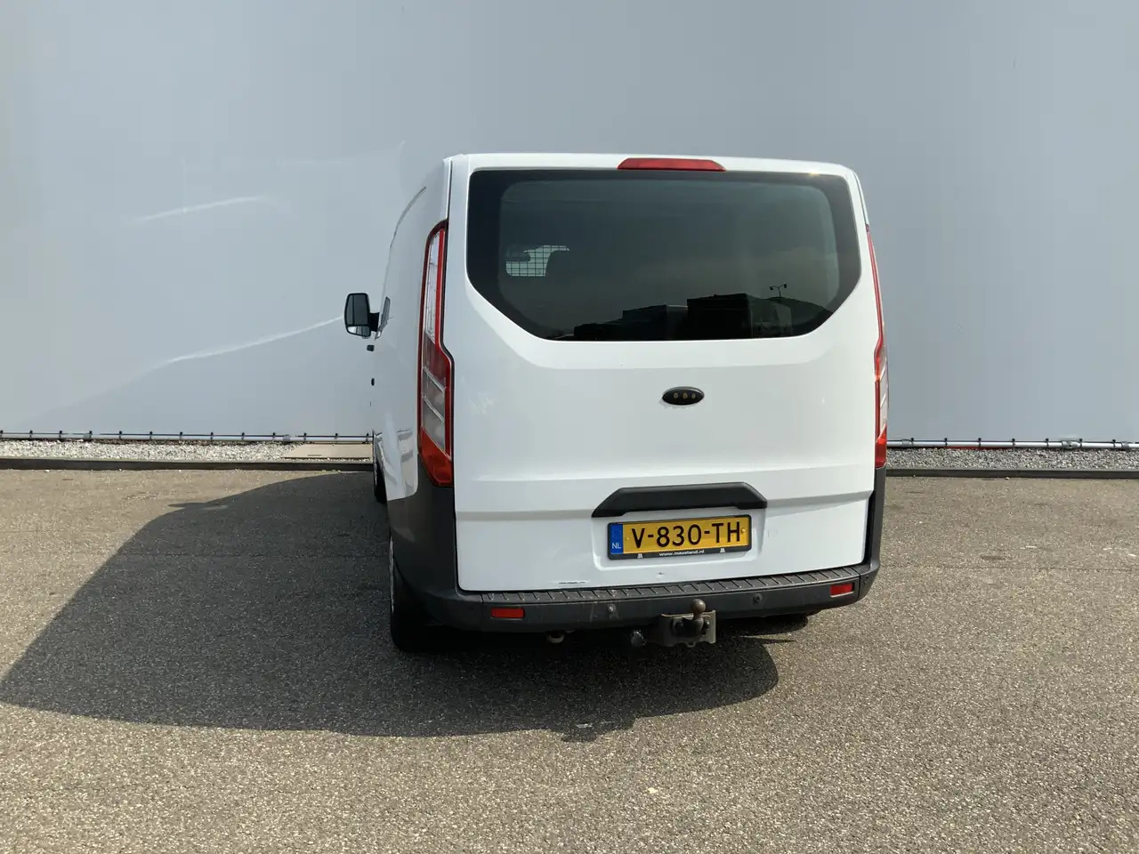 Ford Transit Custom 290 2.2 TDCI L1H2 Trend Airco Cruise 3 Zits Trekha - 紧凑型面包车:图2 Ford Transit Custom 290 2.2 TDCI L1H2 Trend Airco Cruise 3 Zits Trekha - 紧凑型面包车:图2
