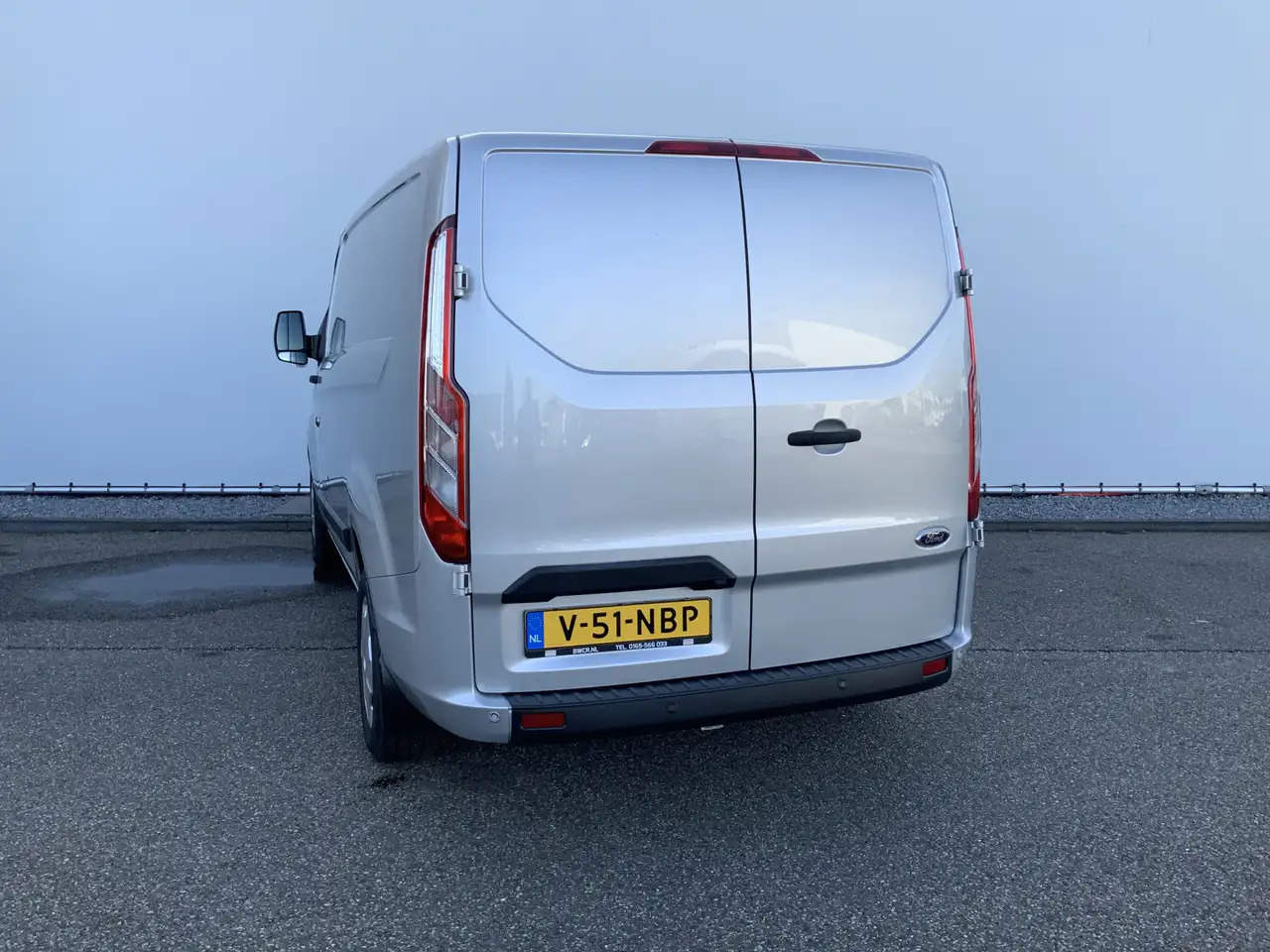 Ford Transit Custom 300 2.0 TDCI L1H1 Limited Airco Cruise Camera 3 Zi - 无侧窗厢式货车:图2 Ford Transit Custom 300 2.0 TDCI L1H1 Limited Airco Cruise Camera 3 Zi - 无侧窗厢式货车:图2