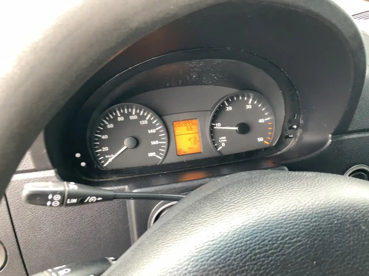 Mercedes-Benz Sprinter 213 2.2 CDI 325 L1H1 Airco Cruise Euro 4 租赁 Mercedes-Benz Sprinter 213 2.2 CDI 325 L1H1 Airco Cruise Euro 4：图12