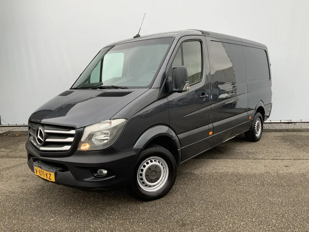 Mercedes-Benz Sprinter 311 2.2 CDI 366 L2H1 Airco 3 Zits Opstap& Trekhaak - 无侧窗厢式货车:图1 Mercedes-Benz Sprinter 311 2.2 CDI 366 L2H1 Airco 3 Zits Opstap& Trekhaak - 无侧窗厢式货车:图1