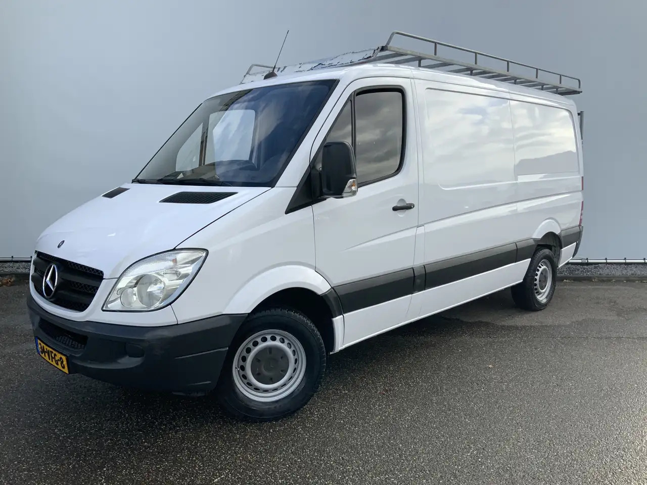 Mercedes-Benz Sprinter 311 2.2 CDI 366 L2H1 Automaat 3 Zits Trekaak 2800k - 无侧窗厢式货车:图1 Mercedes-Benz Sprinter 311 2.2 CDI 366 L2H1 Automaat 3 Zits Trekaak 2800k - 无侧窗厢式货车:图1