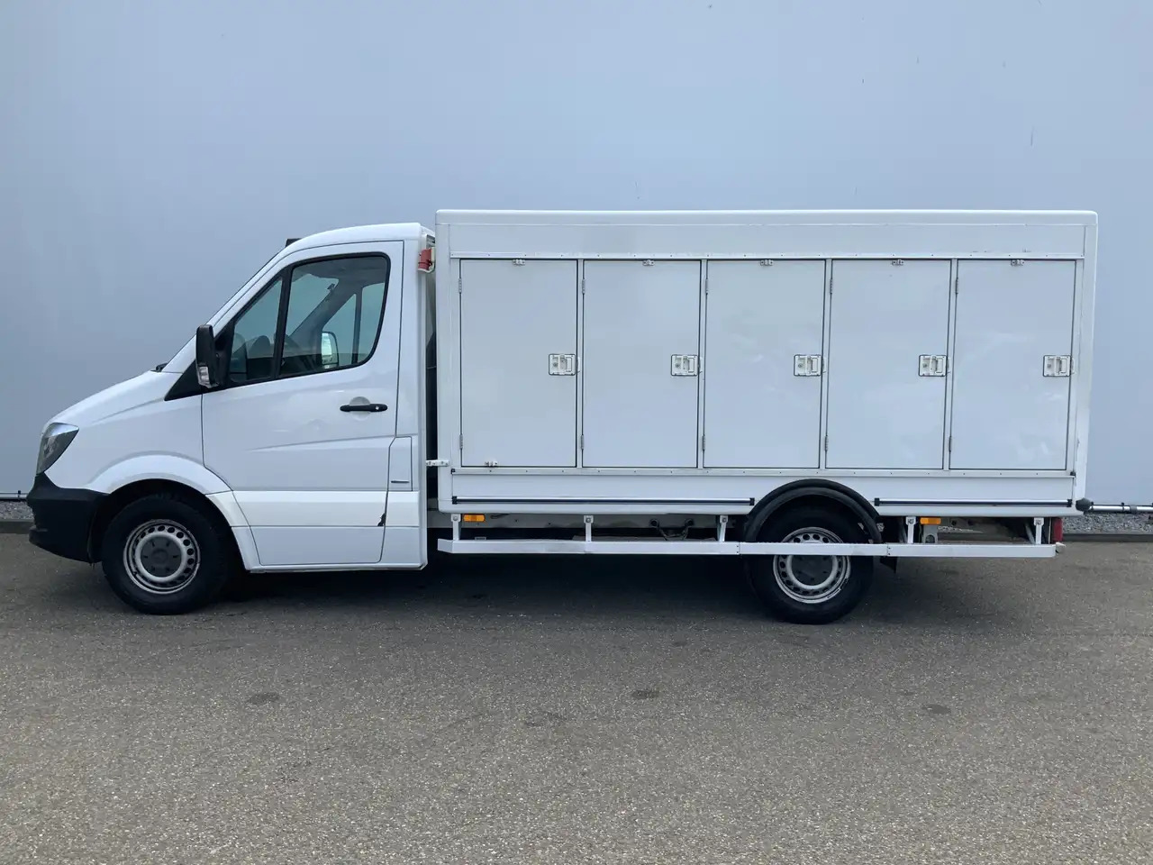 Mercedes-Benz Sprinter 311 2.2 CDI 366 ijsAuto - 40 C. Deuren 10 Euro 6 - 冷藏货车:图3 Mercedes-Benz Sprinter 311 2.2 CDI 366 ijsAuto - 40 C. Deuren 10 Euro 6 - 冷藏货车:图3