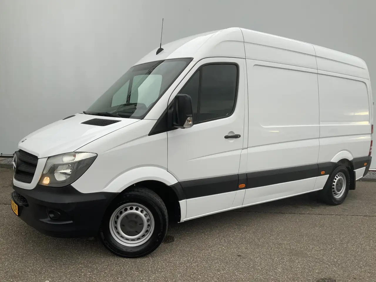 Mercedes-Benz Sprinter 313 2.2 CDI 366 L2H2 Airco 3 Zits Opstap extra Slo - 无侧窗厢式货车:图1 Mercedes-Benz Sprinter 313 2.2 CDI 366 L2H2 Airco 3 Zits Opstap extra Slo - 无侧窗厢式货车:图1