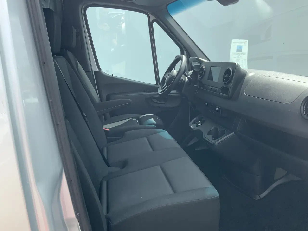 无侧窗厢式货车 Mercedes-Benz Sprinter 315 1.9 CDI L2H2 Automaat 3 Zits Airco Navi Camera：图20