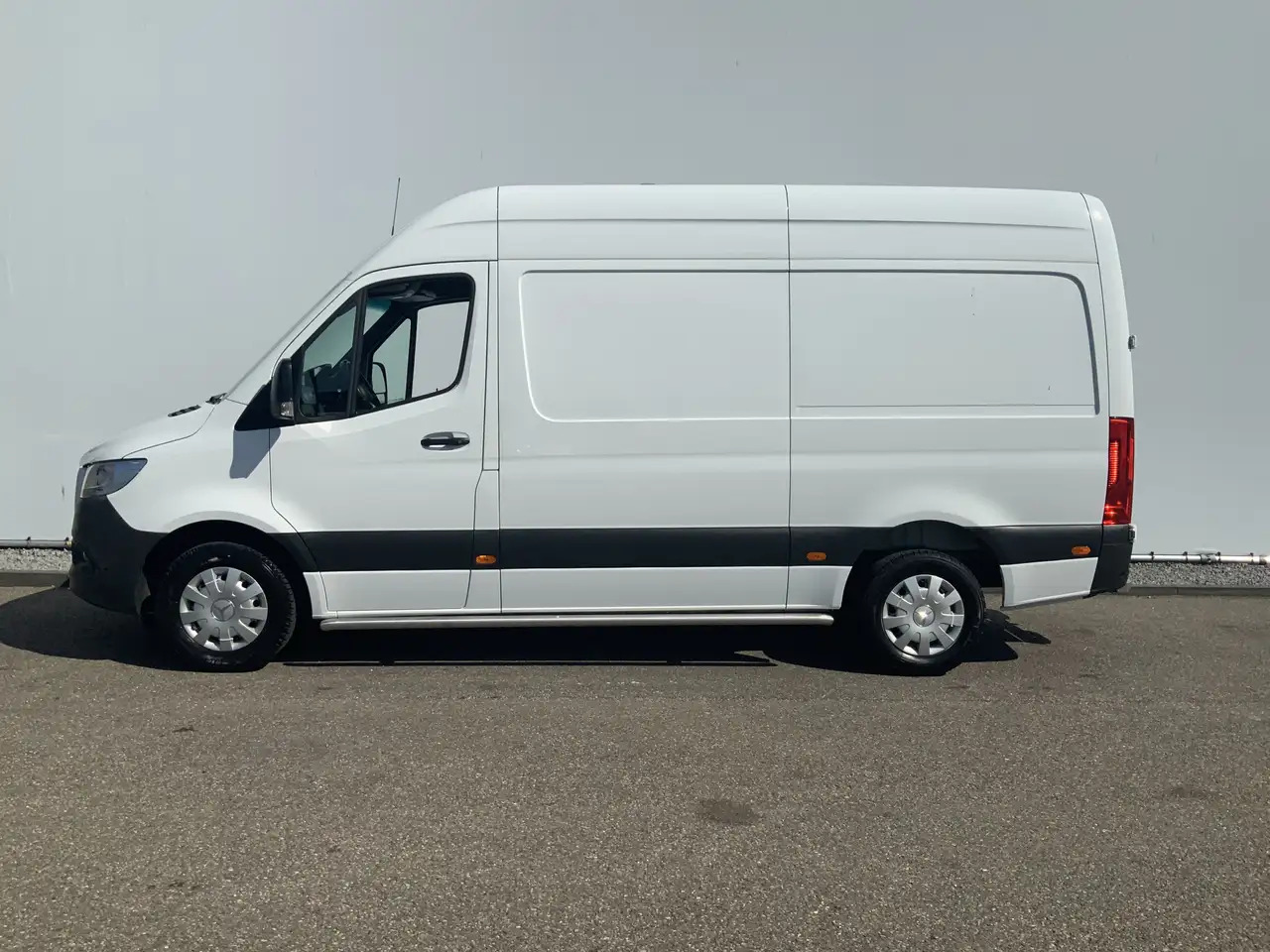 Mercedes-Benz Sprinter 316 2.2 CDI L2H2 DC Automaat Cruise Airco 3 Zits W - 无侧窗厢式货车:图3 Mercedes-Benz Sprinter 316 2.2 CDI L2H2 DC Automaat Cruise Airco 3 Zits W - 无侧窗厢式货车:图3