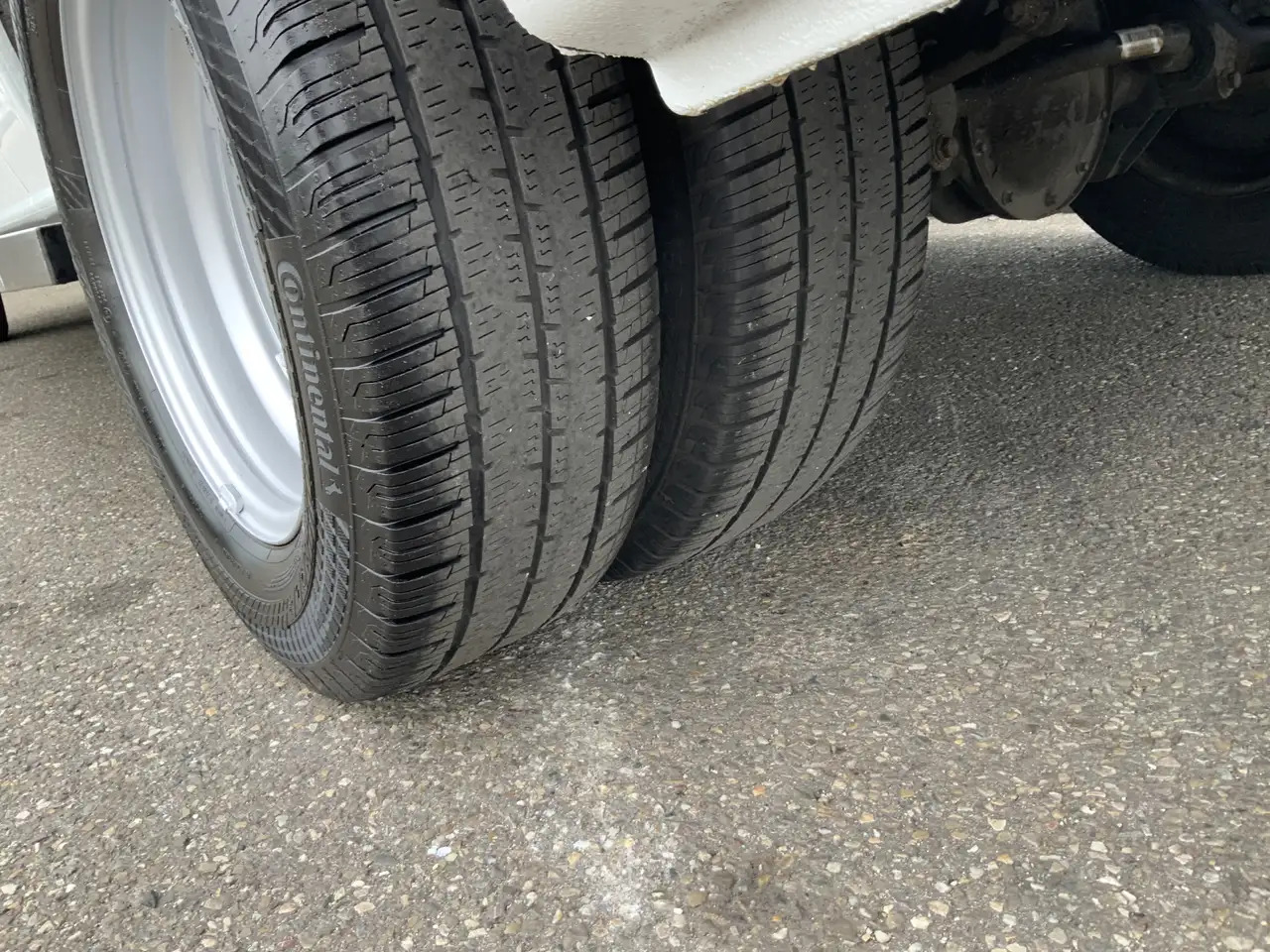 Mercedes-Benz Sprinter 513 2.2 CDI 366 L2H2 Dub Lucht Airco Camera Trekha - 无侧窗厢式货车:图4 Mercedes-Benz Sprinter 513 2.2 CDI 366 L2H2 Dub Lucht Airco Camera Trekha - 无侧窗厢式货车:图4