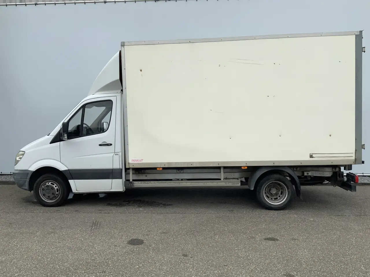 Mercedes-Benz Sprinter 513 2.2 CDI 432 Meubelbak & Deuren 3 Zits Cruise T - 厢式货车:图3 Mercedes-Benz Sprinter 513 2.2 CDI 432 Meubelbak & Deuren 3 Zits Cruise T - 厢式货车:图3