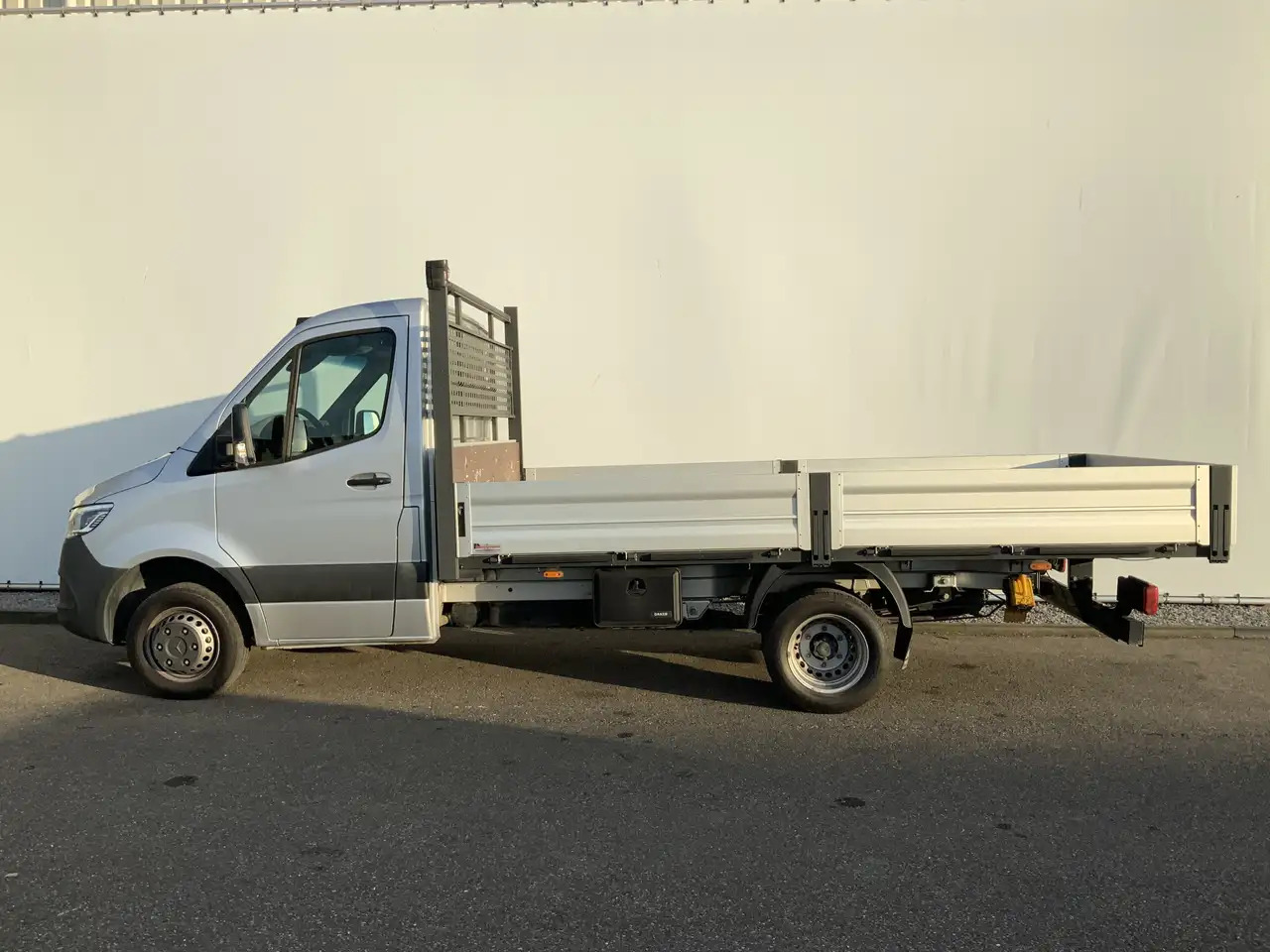 Mercedes-Benz Sprinter 519 1.9 CDI L2 RWD Pick Up Automaat Airco Cruise N - 平板货车:图4 Mercedes-Benz Sprinter 519 1.9 CDI L2 RWD Pick Up Automaat Airco Cruise N - 平板货车:图4
