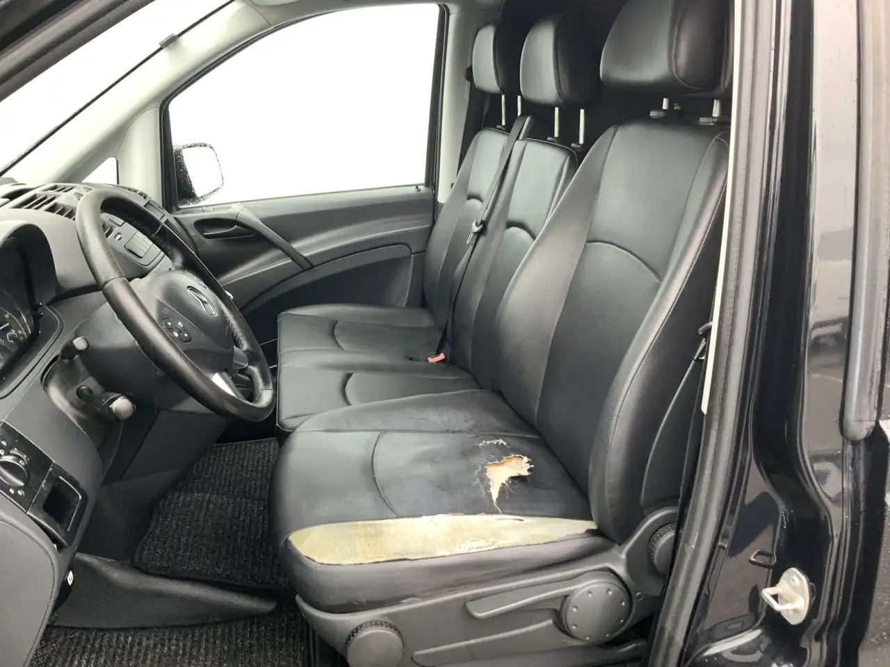 Mercedes-Benz Vito 113 CDI 320 Lang Automaat Airco Cruise 3 Zits Trek - 其他机械:图4 Mercedes-Benz Vito 113 CDI 320 Lang Automaat Airco Cruise 3 Zits Trek - 其他机械:图4