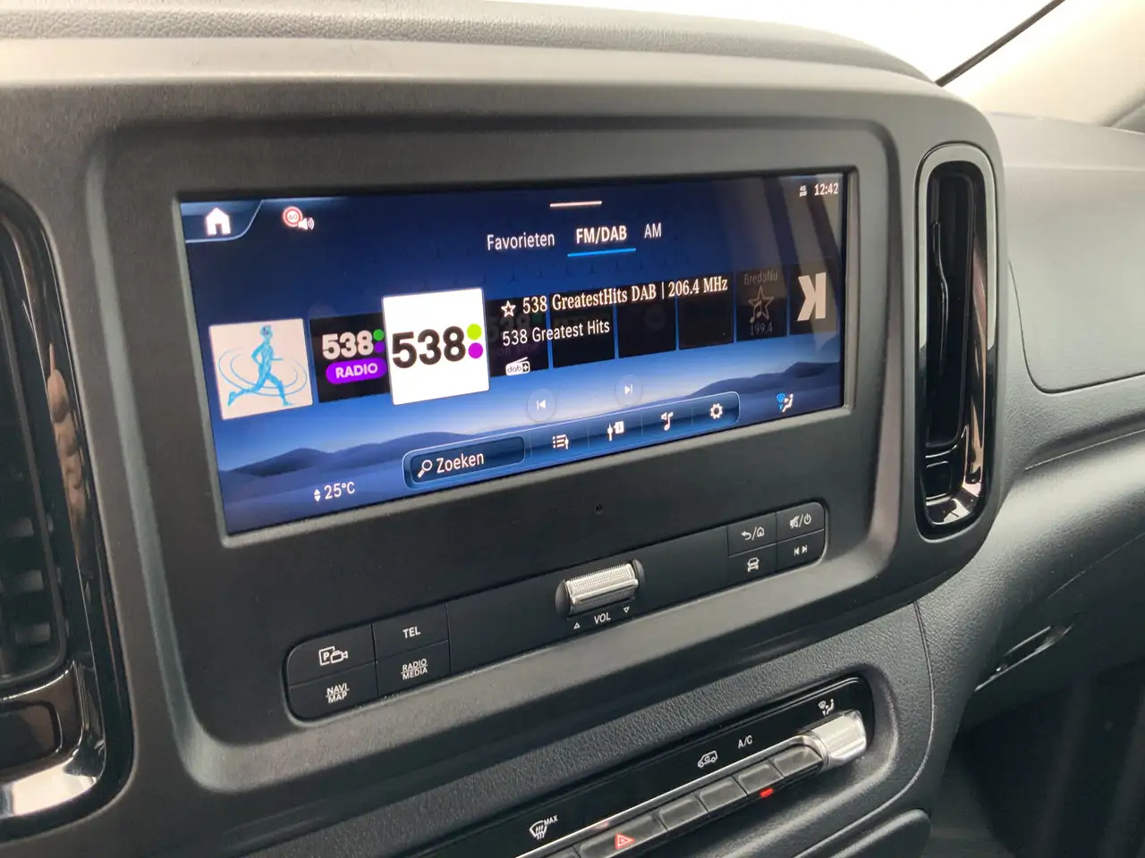 无侧窗厢式货车 Mercedes-Benz Vito 116 CDI L3 Pro Maxi Automaat 3 Zits Airco Cruise M：图17