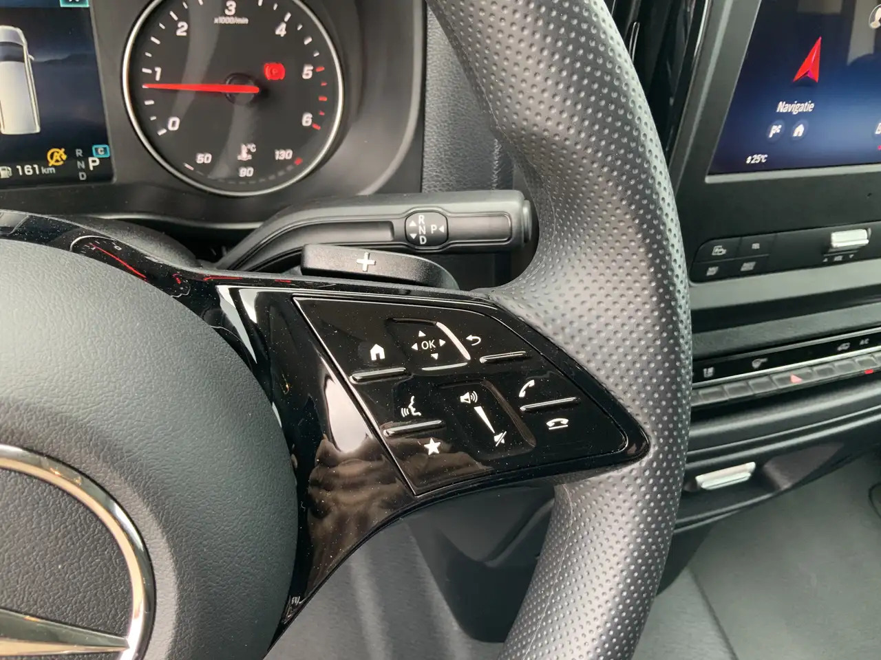 无侧窗厢式货车 Mercedes-Benz Vito 116 CDI L3 Pro Maxi Automaat 3 Zits Airco Cruise M：图7