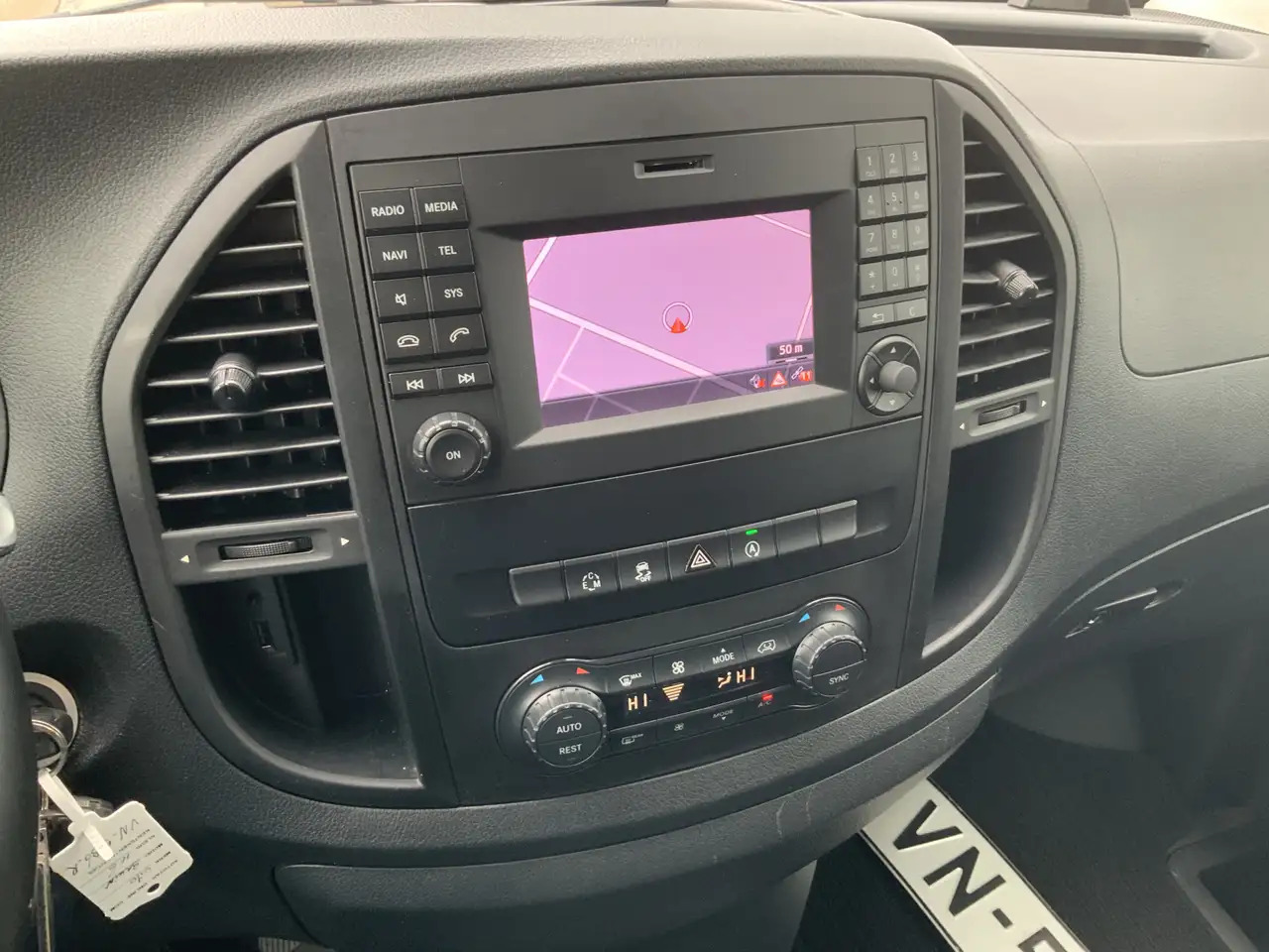 Mercedes-Benz Vito 116 CDI MARGE ! Lang Automaat Airco Cruise 3 Zits - 无侧窗厢式货车:图5 Mercedes-Benz Vito 116 CDI MARGE ! Lang Automaat Airco Cruise 3 Zits - 无侧窗厢式货车:图5