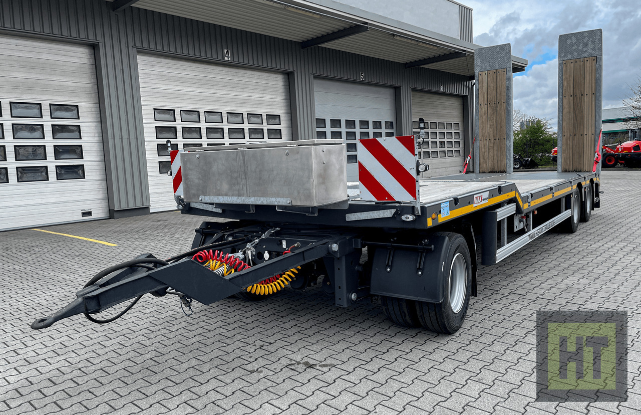 FAYMONVILLE MAX Trailer 3(1+2)-Achs-Anhänger mit hydr. Rampen - 低装载拖车:图2 FAYMONVILLE MAX Trailer 3(1+2)-Achs-Anhänger mit hydr. Rampen - 低装载拖车:图2