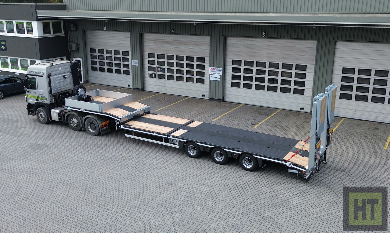 Faymonville MAX Trailer 3-Achs-Semi-hydr.Ladeboden mit Rampen-Holzbelag - 低装载半拖车:图1 Faymonville MAX Trailer 3-Achs-Semi-hydr.Ladeboden mit Rampen-Holzbelag - 低装载半拖车:图1